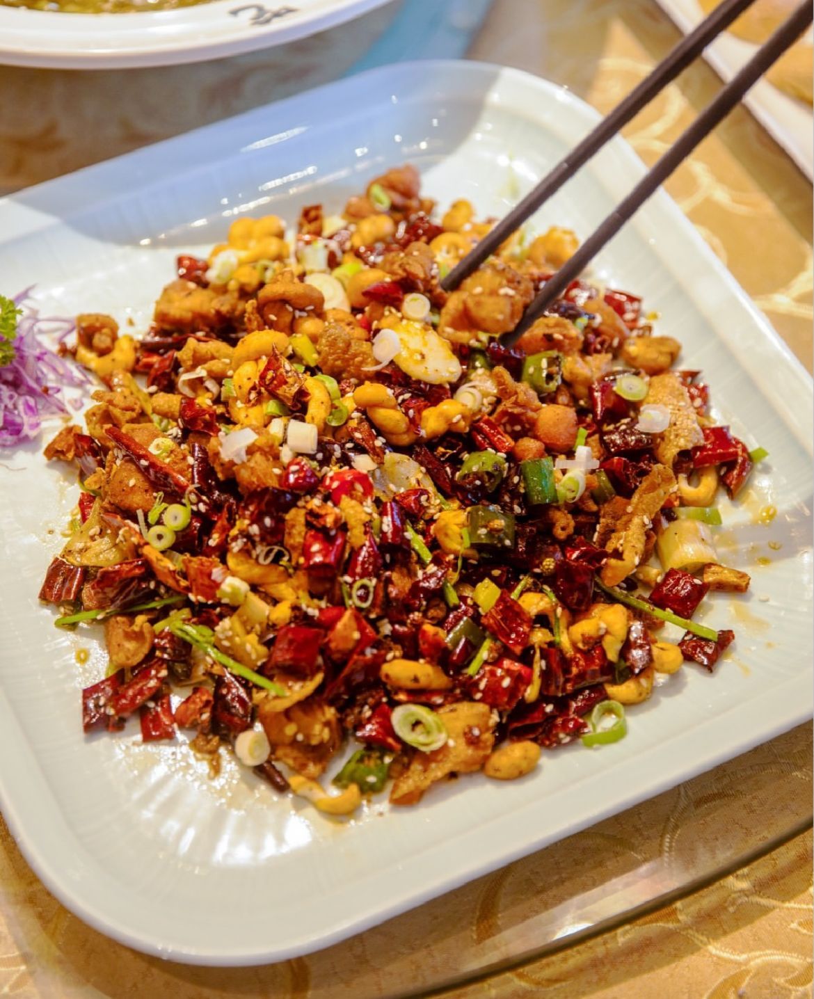 Hidden Gem untuk Bukber! Hublife Tawarkan Kuliner Lezat & Suasana Nyaman